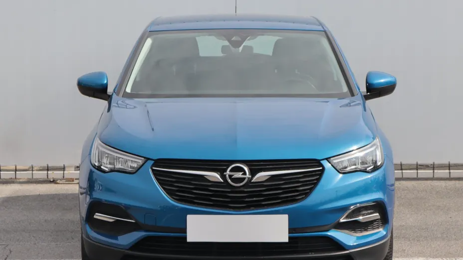 Opel Grandland -