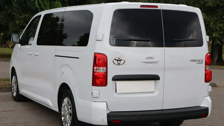 Toyota Proace Verso -