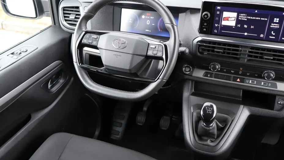 Toyota Proace Verso -