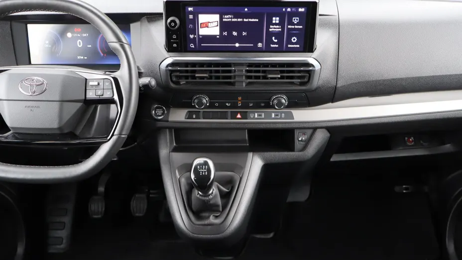 Toyota Proace Verso -