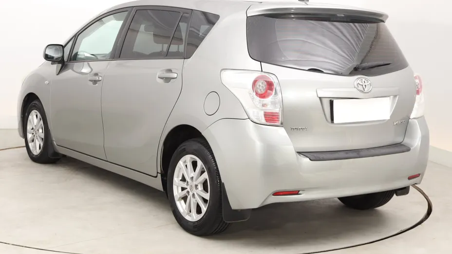 Toyota Verso -