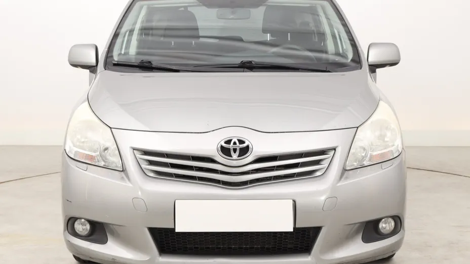 Toyota Verso -