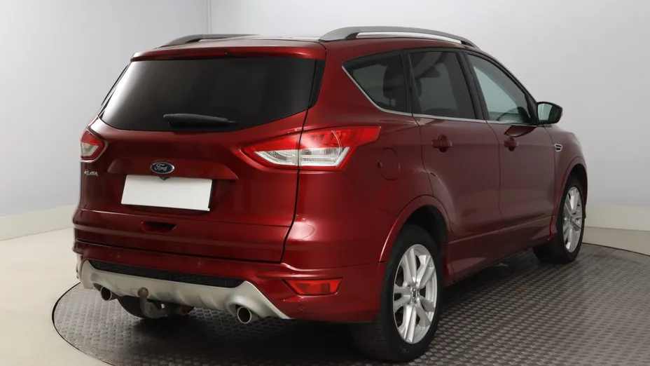 Ford Kuga -