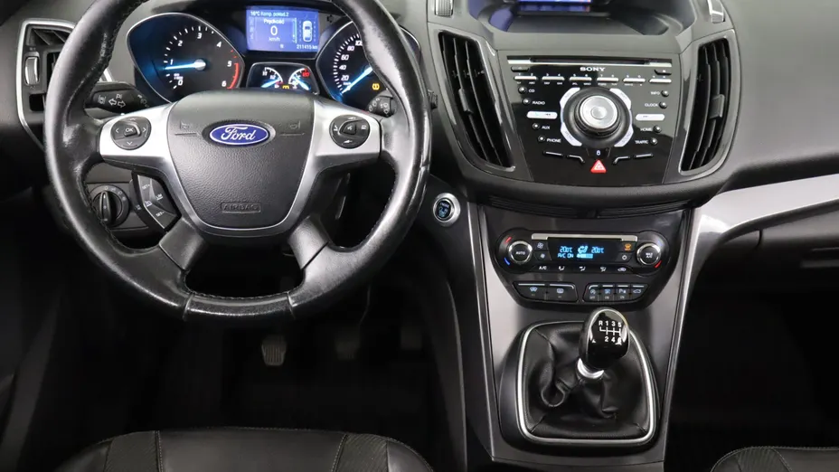 Ford Kuga -