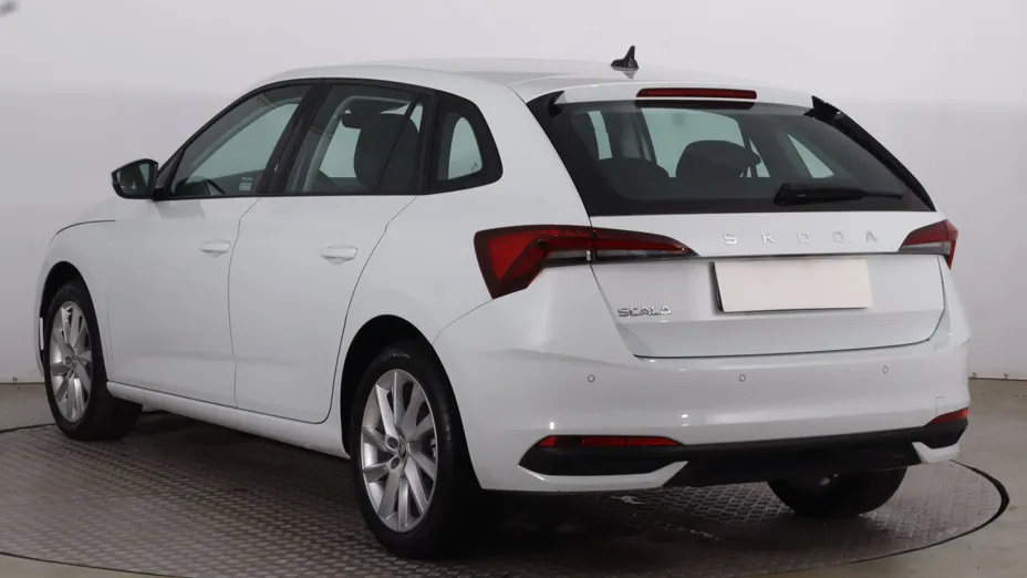 Skoda Scala -
