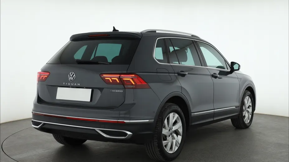 VW Tiguan -