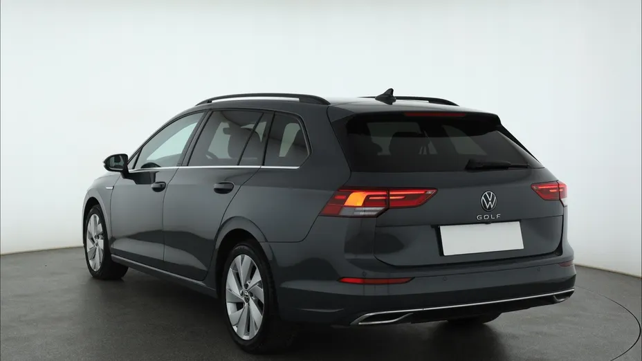 VW Golf -