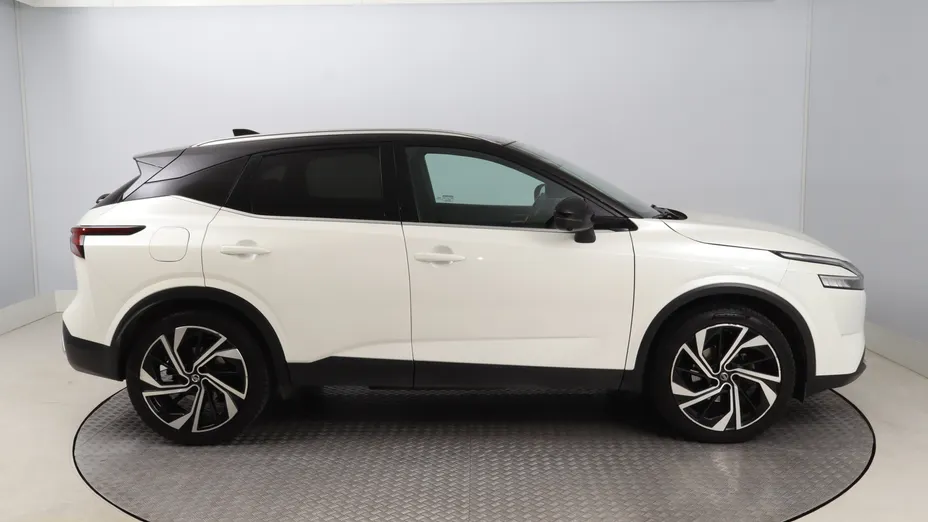 Nissan Qashqai -