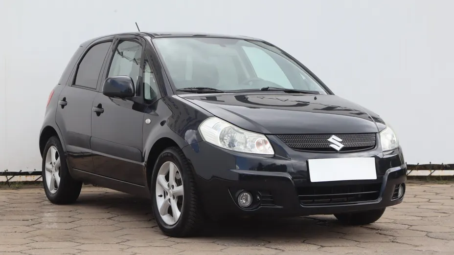 Suzuki SX4 -