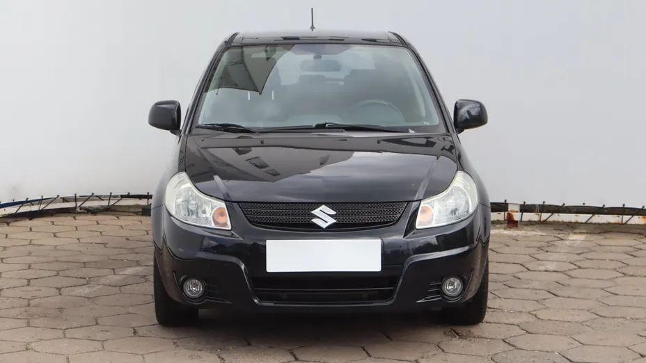 Suzuki SX4 -