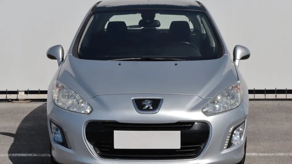 Peugeot 308 -