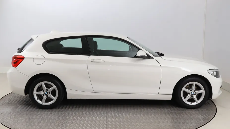 BMW Seria 1 -