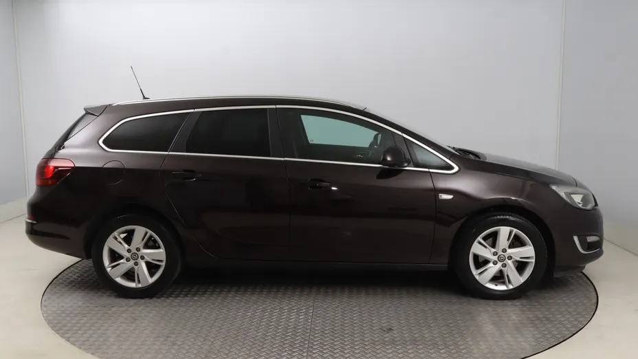 Opel Astra -