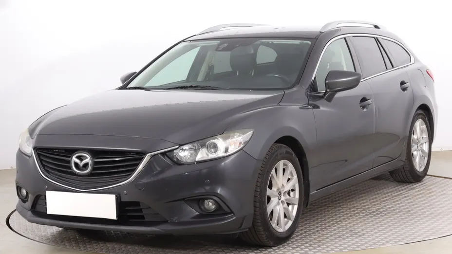 Mazda 6 -