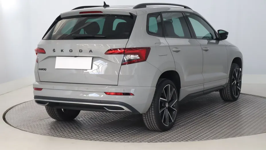 Skoda Karoq -