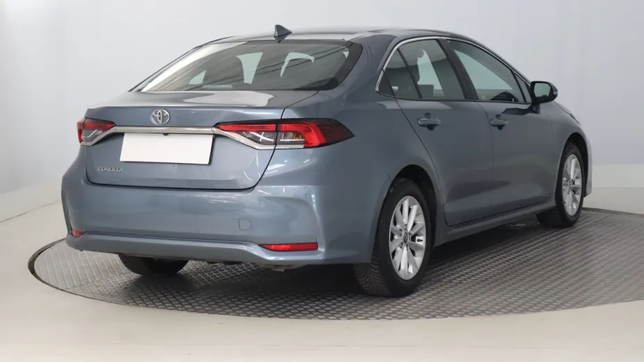 Toyota Corolla -