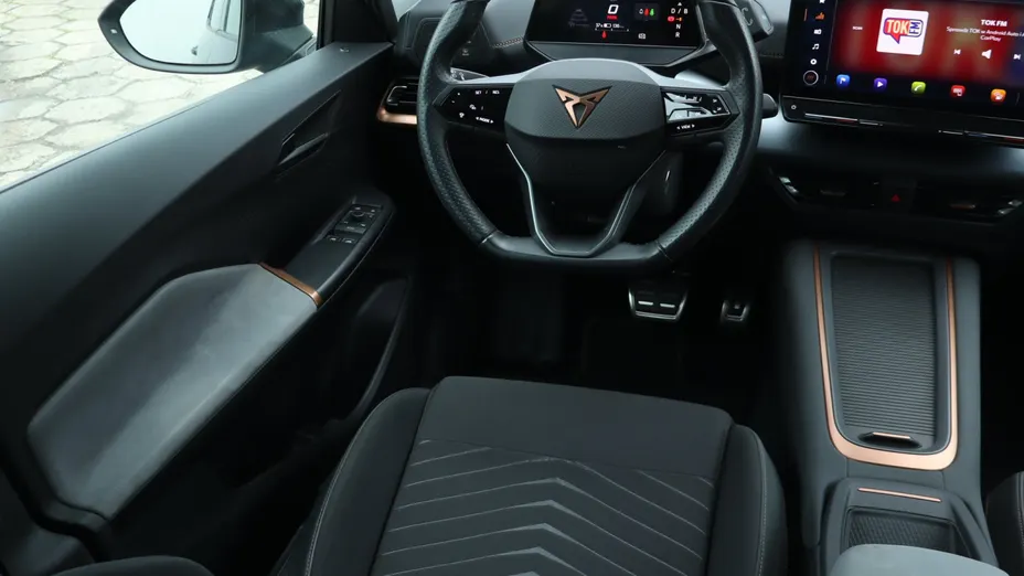 Cupra Born -