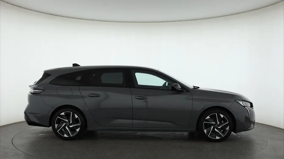 Peugeot 308 -