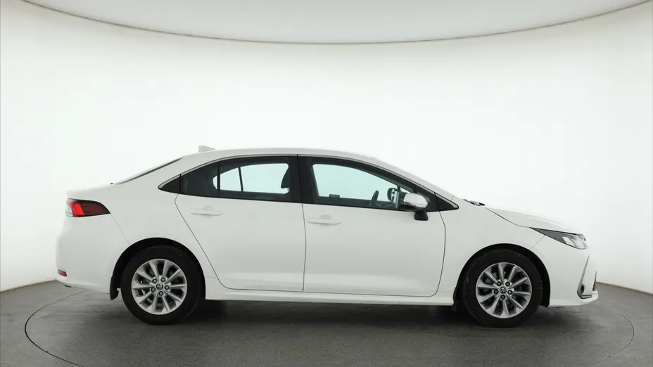 Toyota Corolla -