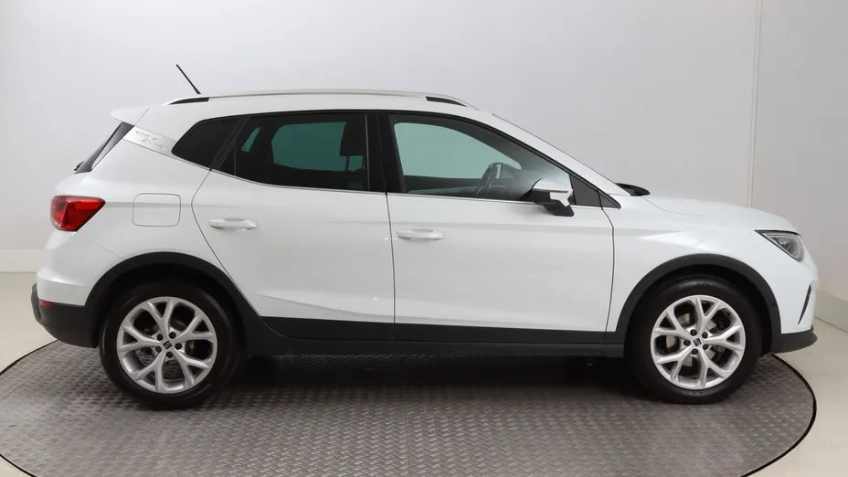 Seat Arona -