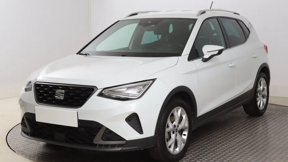 Seat Arona -