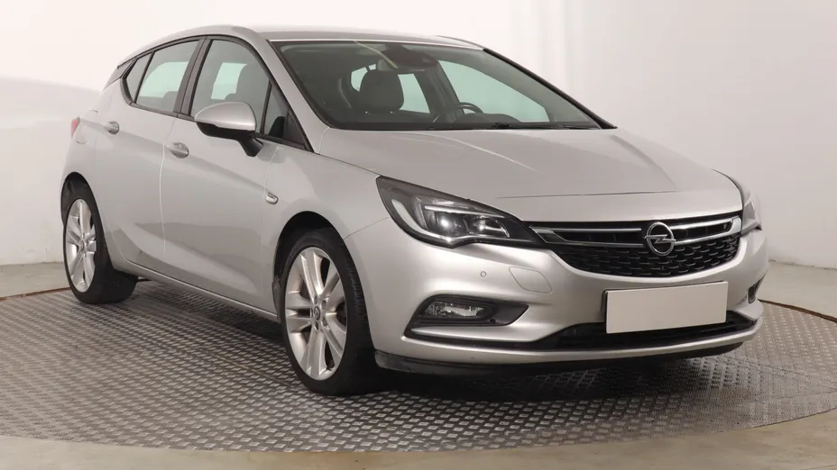 Opel Astra -