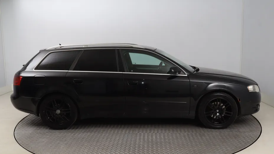 Audi A4 -