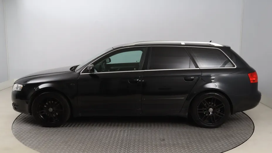 Audi A4 -