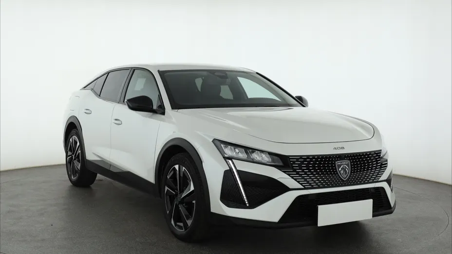 Peugeot 408 -