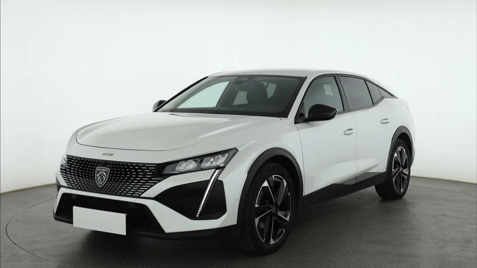 Peugeot 408 -