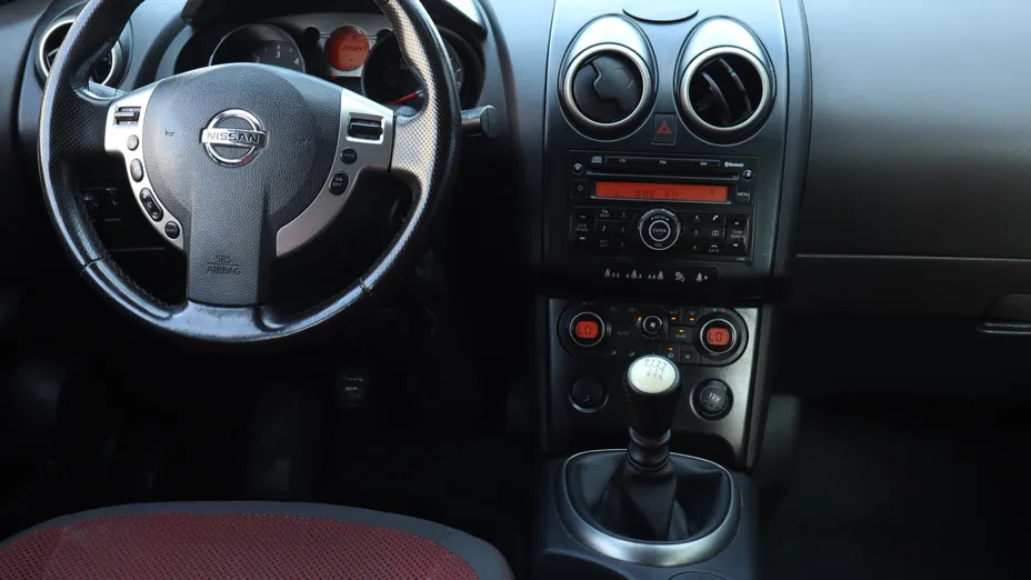 Nissan Qashqai -