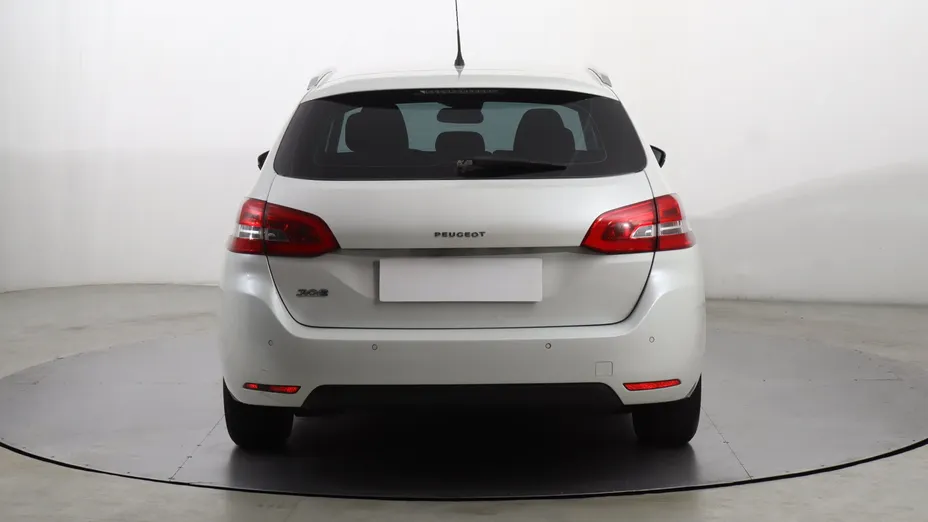 Peugeot 308 -