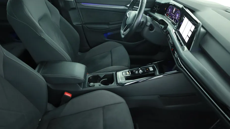 VW Golf -