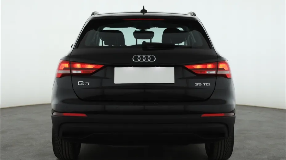 Audi Q3 -