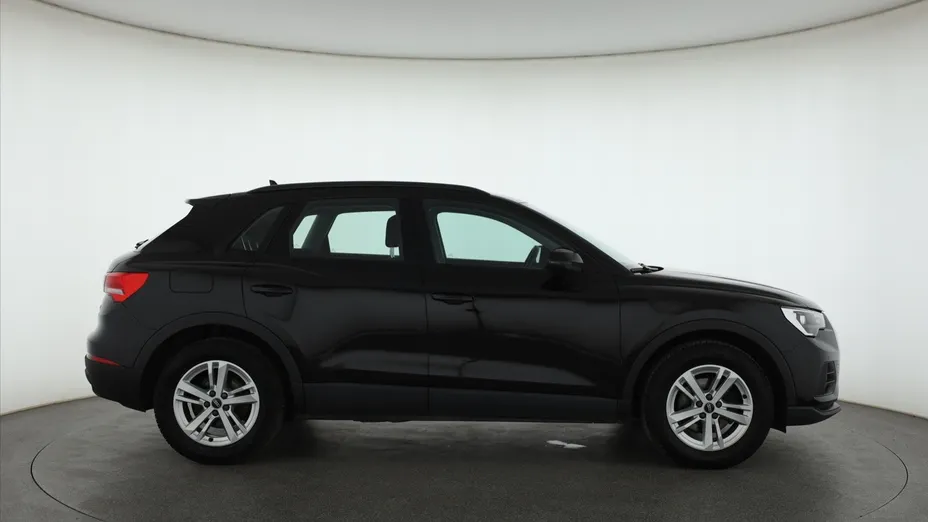 Audi Q3 -