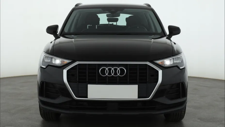 Audi Q3 -