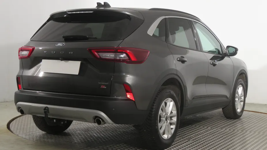Ford Kuga -