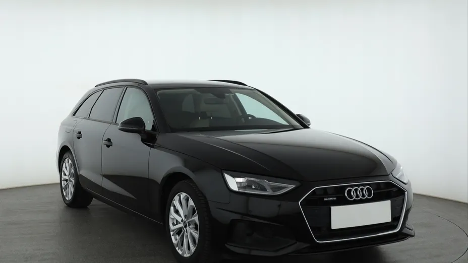 Audi A4 -