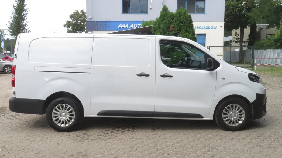 Toyota Proace -