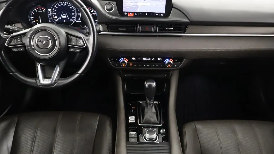 Mazda 6 -