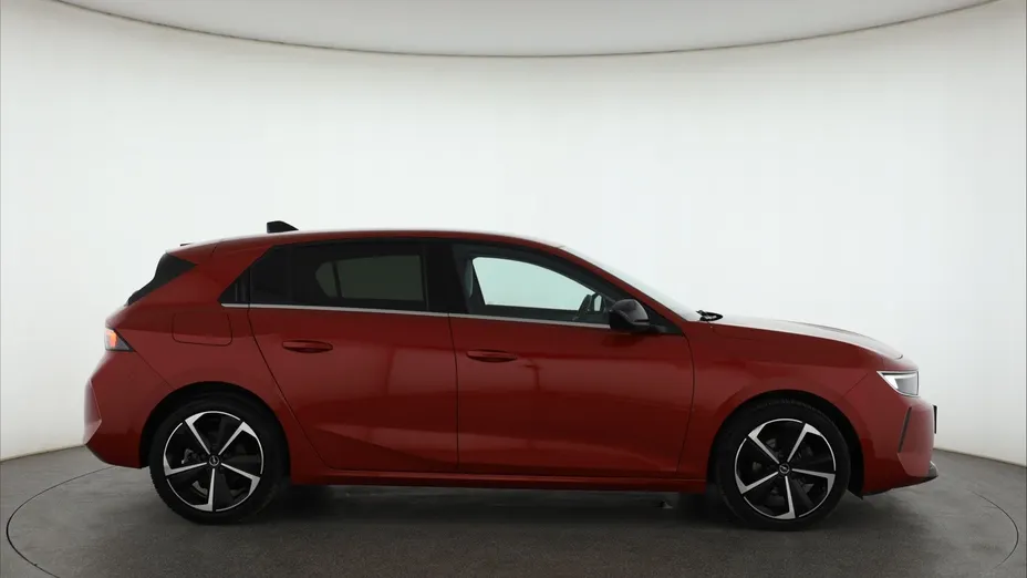 Opel Astra -