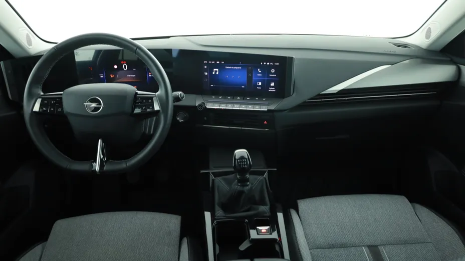 Opel Astra -
