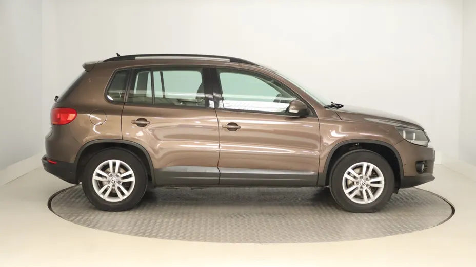 VW Tiguan -