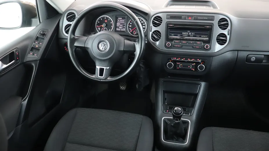 VW Tiguan -