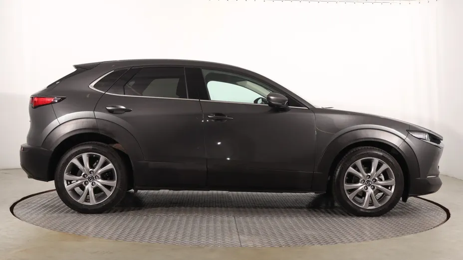 Mazda CX-30 -