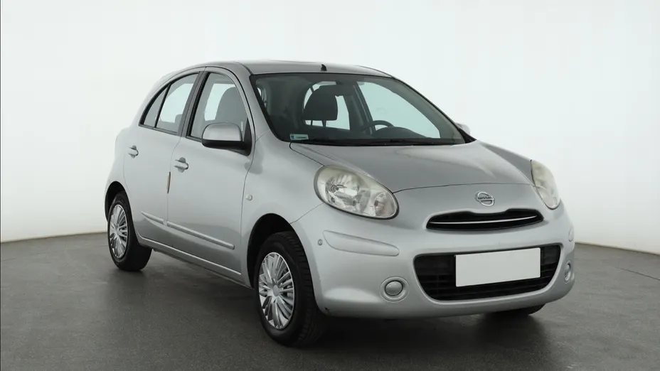 Nissan Micra -