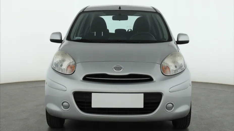 Nissan Micra -