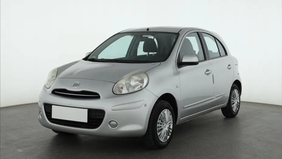 Nissan Micra -