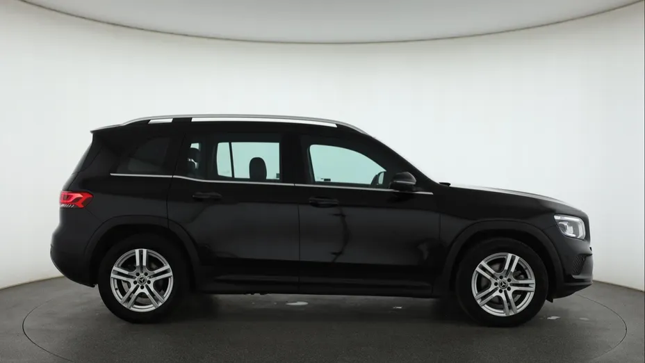 Mercedes GLB -