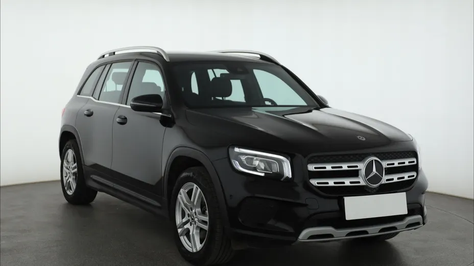 Mercedes GLB -